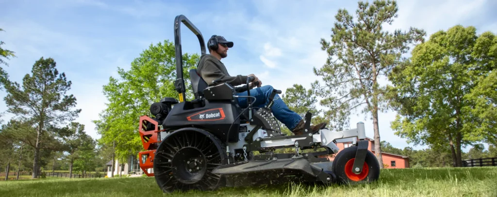 Bobcat ZT7000 Zero-Turn Mower Up to 72″
