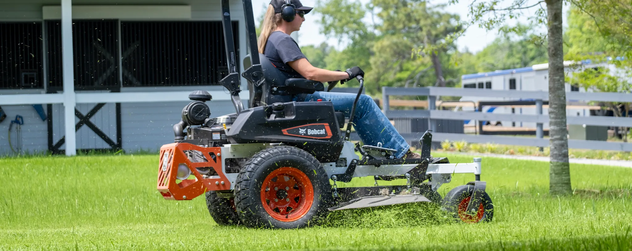 Bobcat ZT5000 Zero-Turn Mower