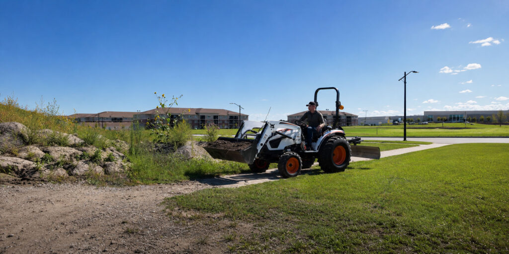 Bobcat CT2035 Compact Tractor 2000
