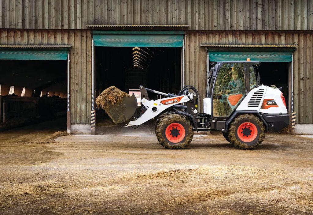Bobcat L95 Compact Wheel Loader