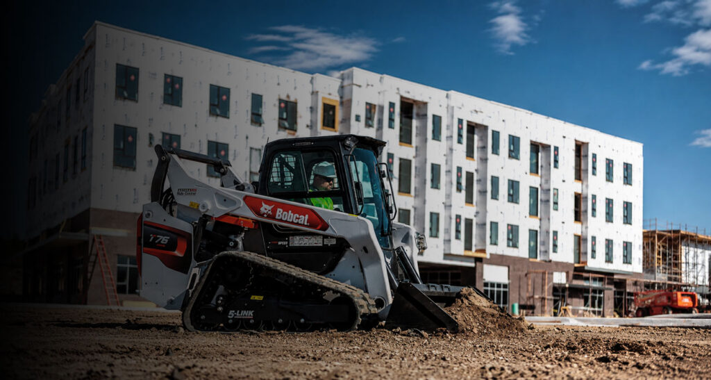 Bobcat T76 Compact Track Loaders