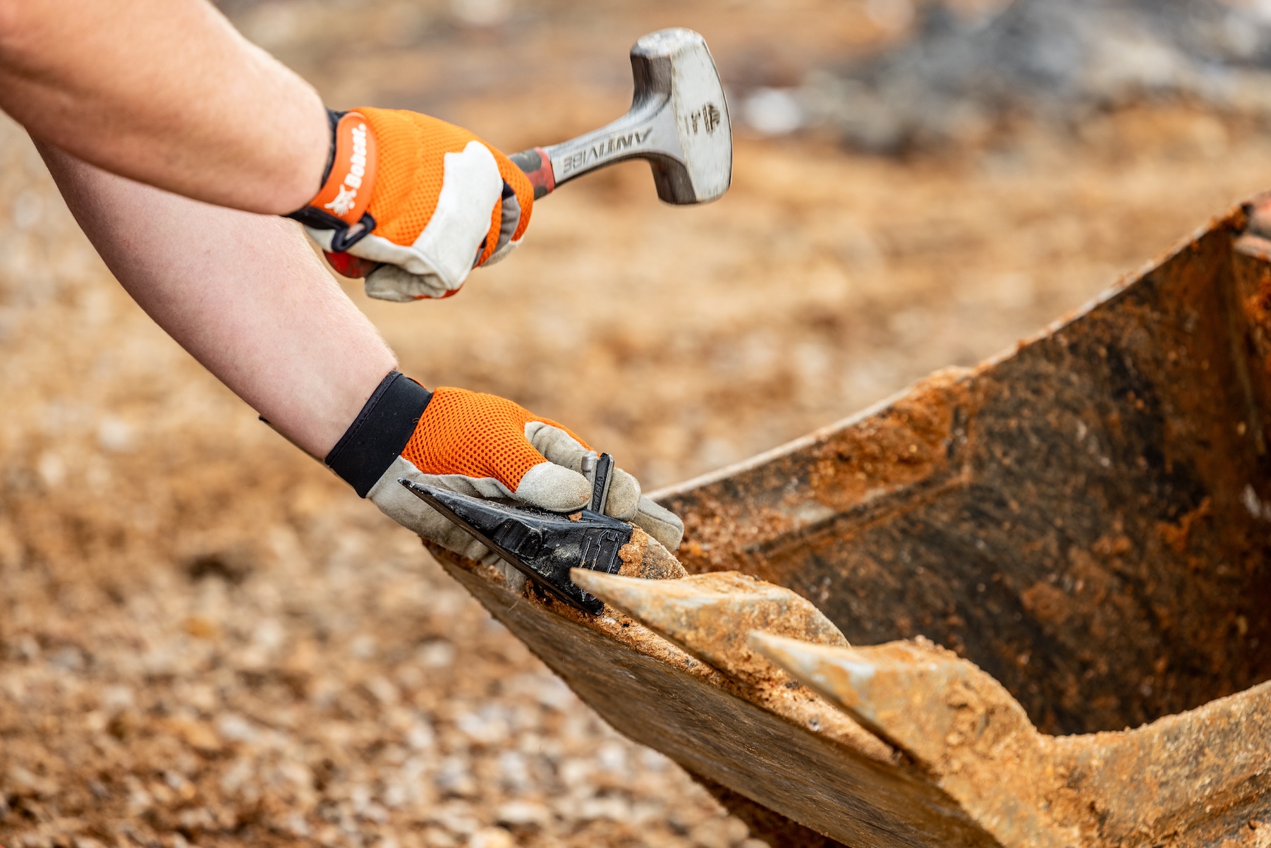 excavator service